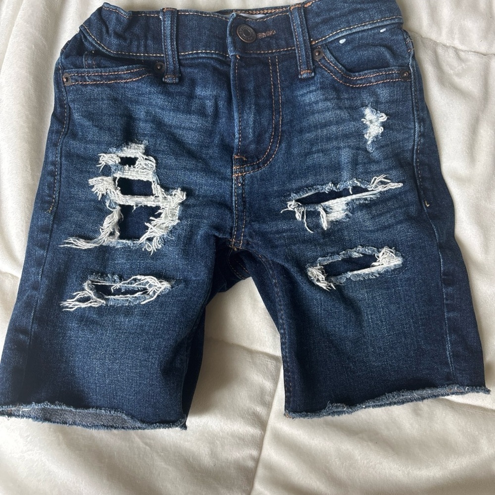 Abercrombie Kids Dark Blue Distressed Jean Shorts 5/6t EUC no stains or wear